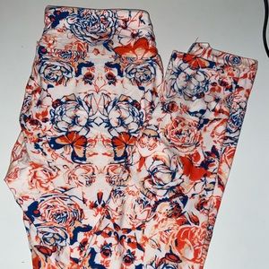 ⭐️4 for $20⭐️LulaRoe OS butterflies flowers